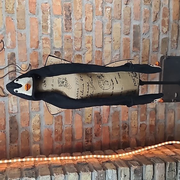 The Collection Royal Penguin hat with attached mittens - Picture 3 of 10